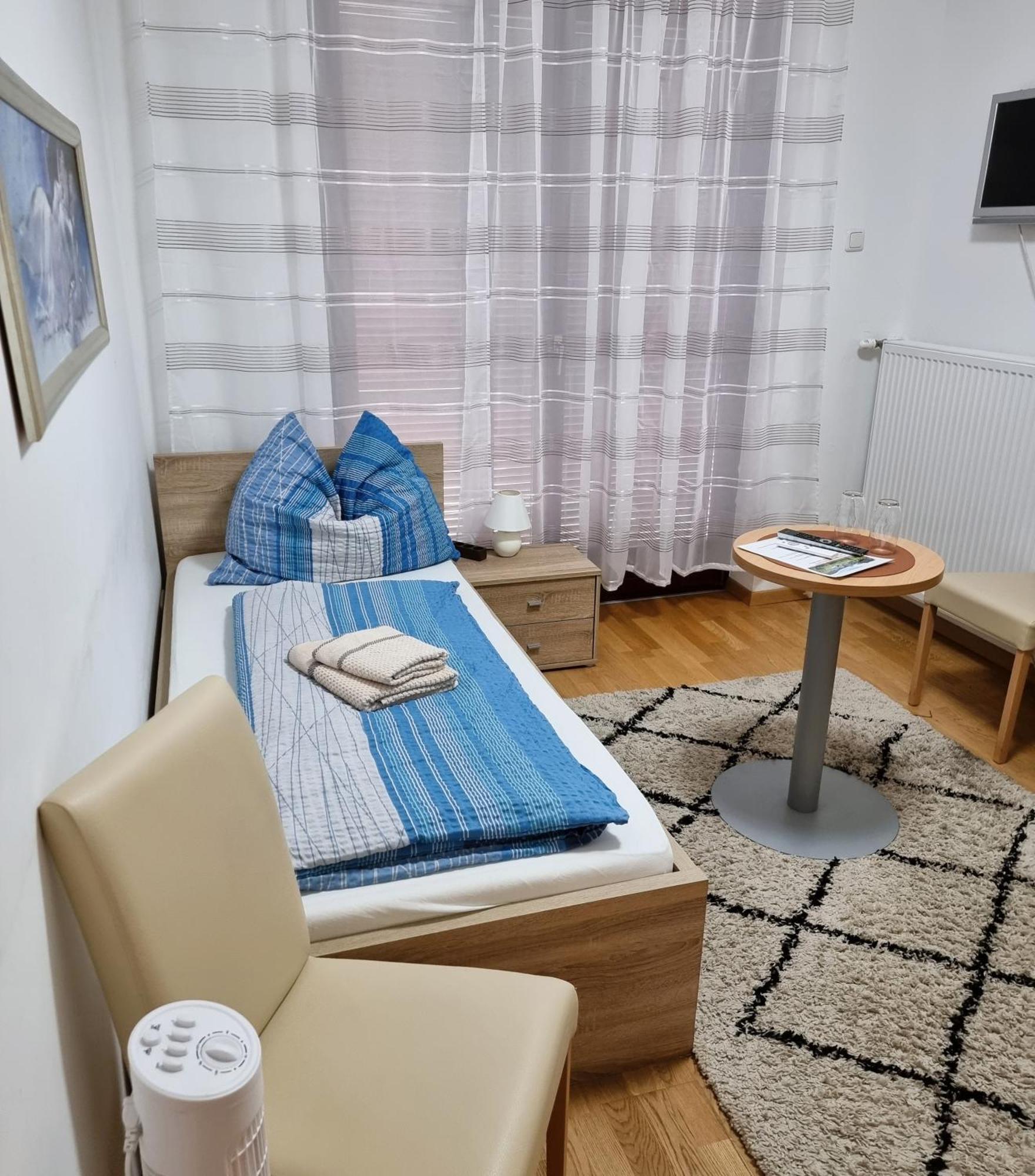 Gästehaus Rettl Lavamünd Zimmer foto